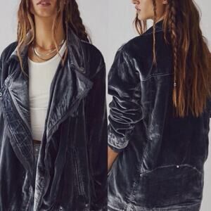NWT Free People House Party Velvet
Moto Jacket
